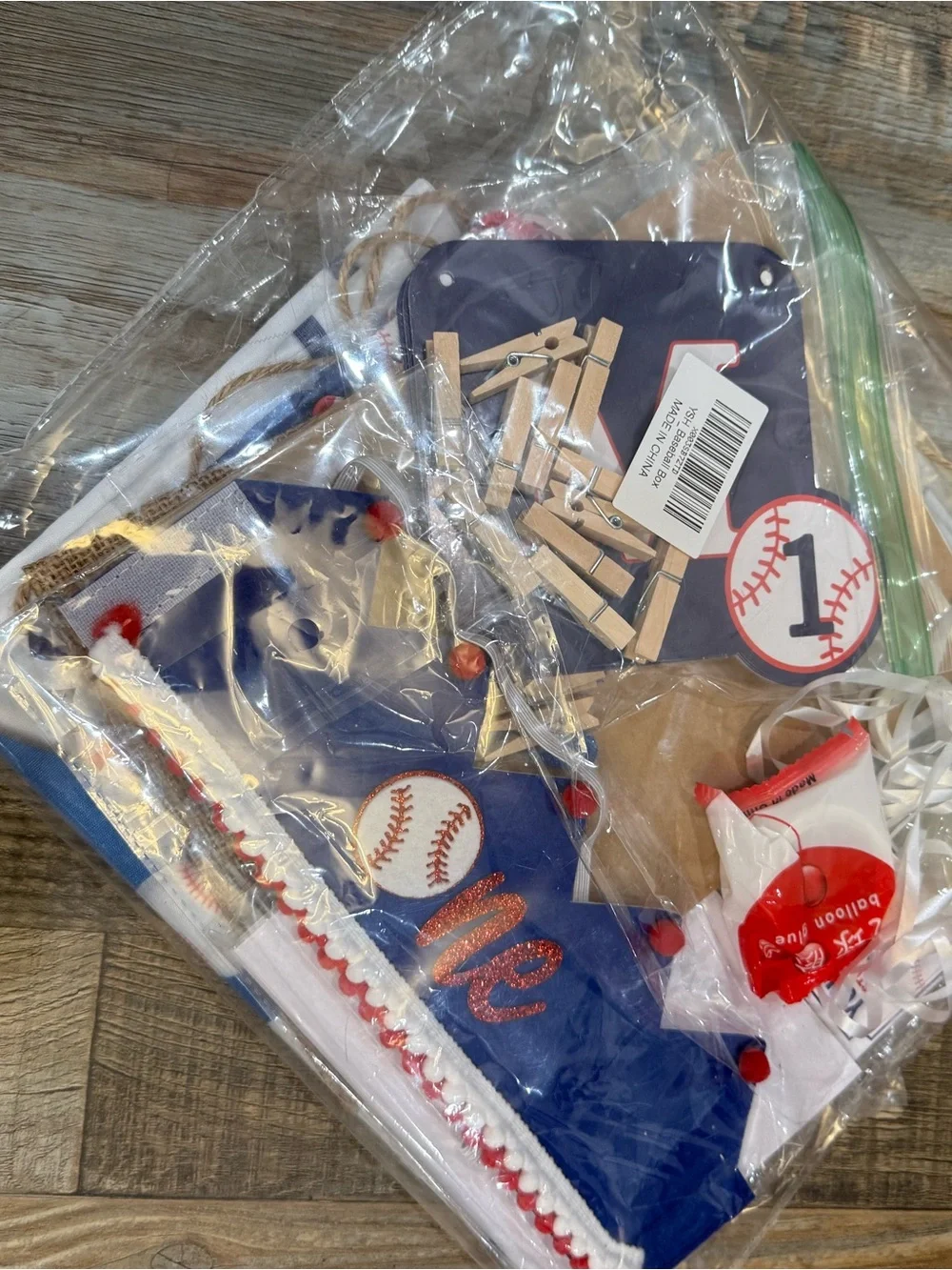 Kids Baseball-ONE Year old Themed Party Rookie Kit